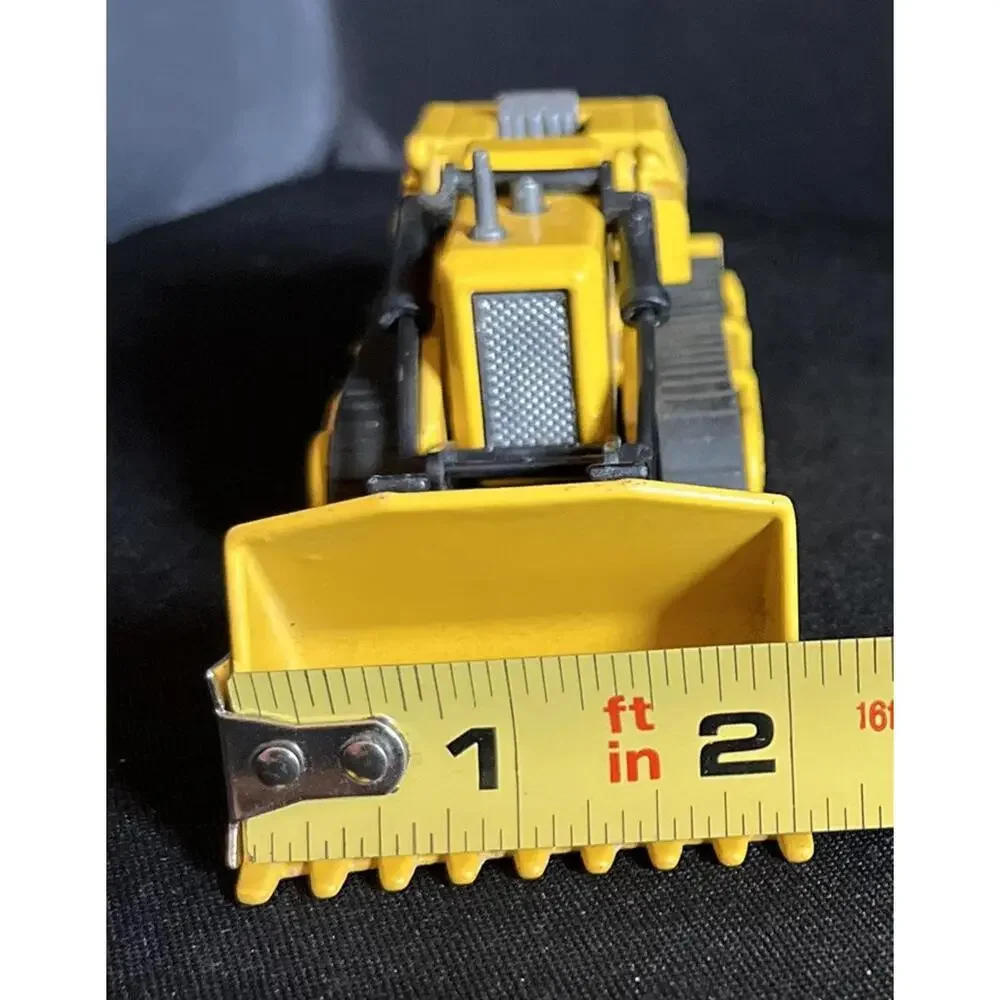 Majorette- Enterprise, Bulldozer - #2103920 -1/56 Ech.